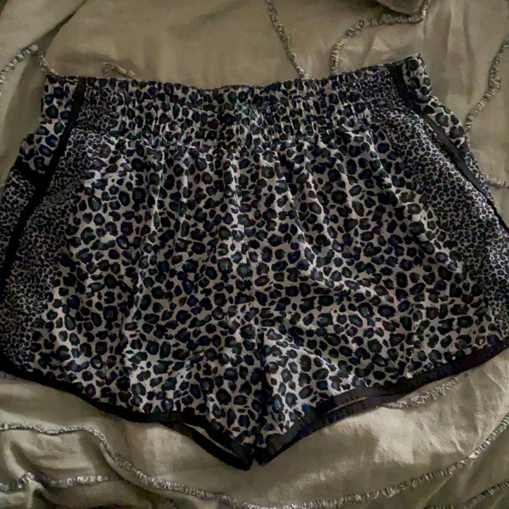 Shorts athletic